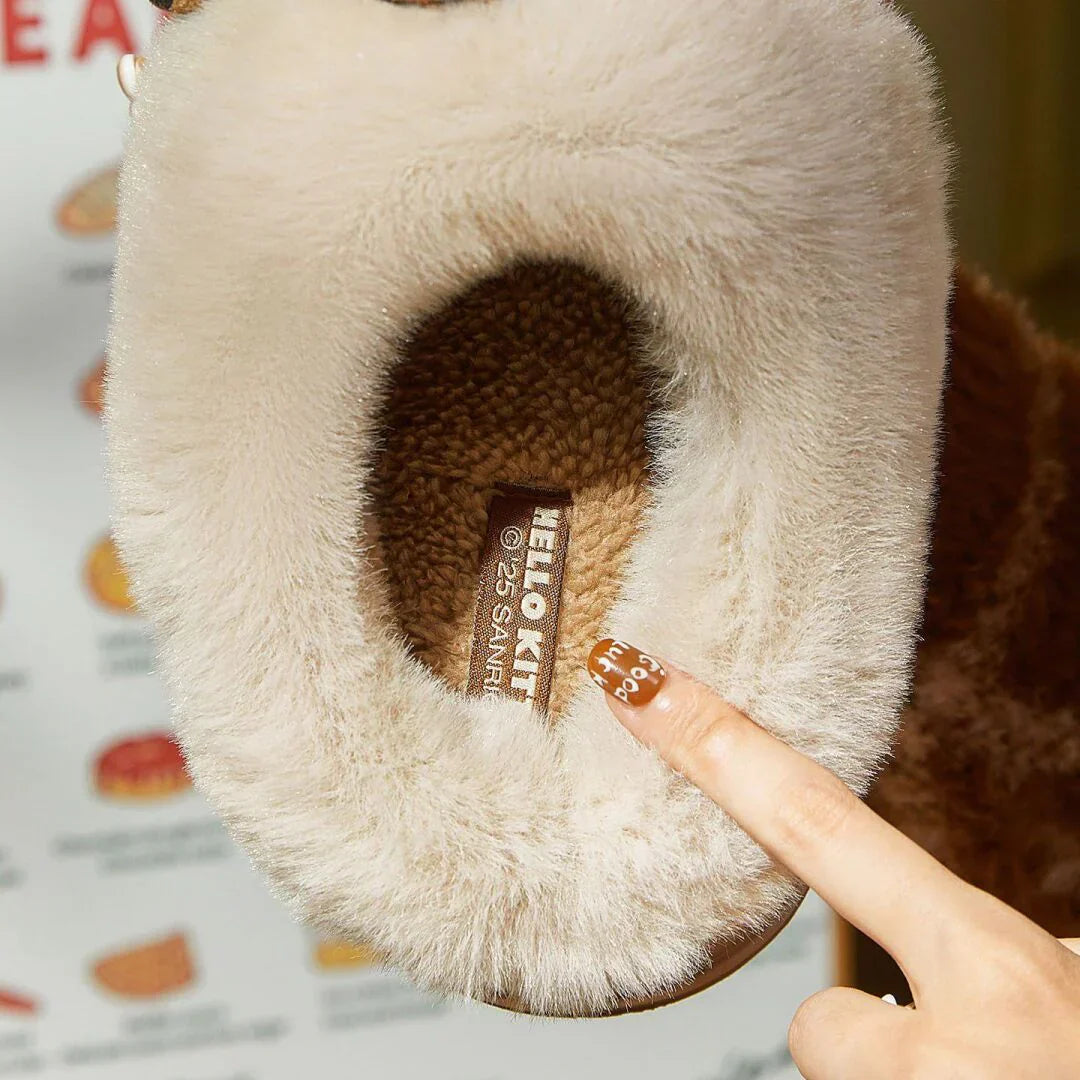 Chaussons Hello Kitty 🐱👣 – Douillets & Adorables pour l’intérieur et l’extérieur 💖